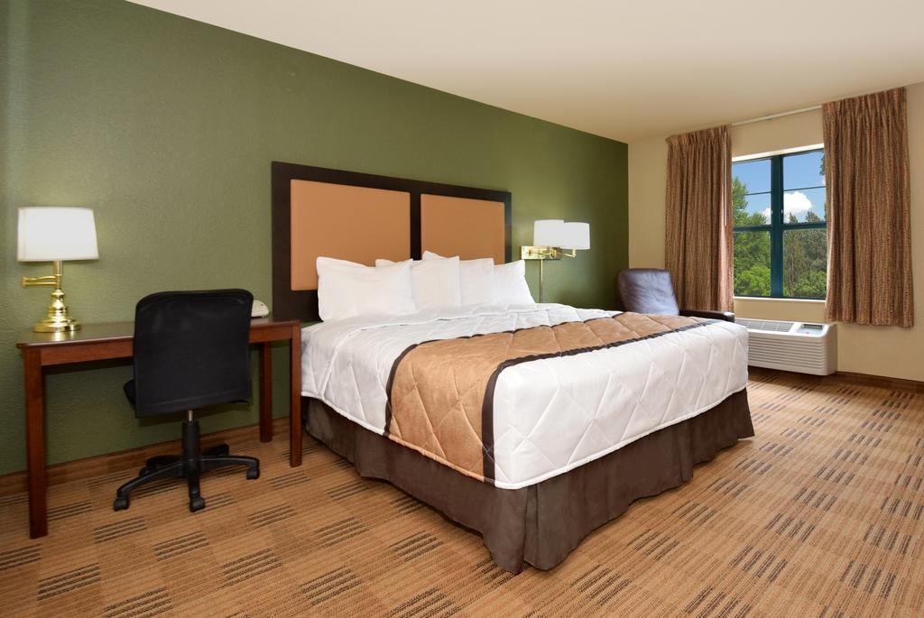 Extended Stay America Select Suites - Chicago - Лайл Экстерьер фото