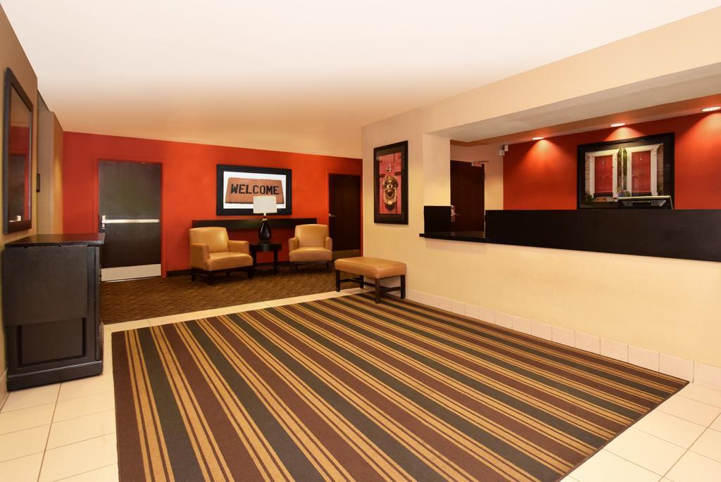 Extended Stay America Select Suites - Chicago - Лайл Экстерьер фото